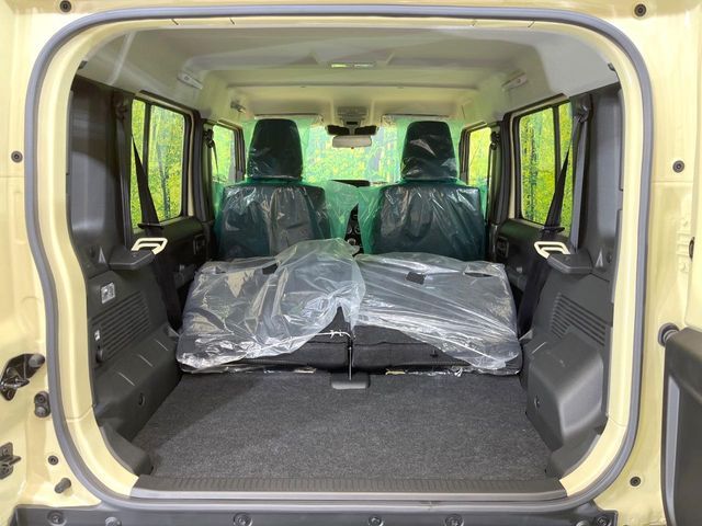 SUZUKI JIMNY NOMADE 2025 Image 31