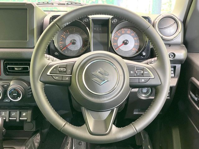 SUZUKI JIMNY NOMADE 2025 Image 31