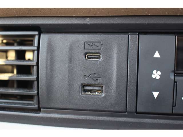 HONDA N BOX 2023 Image 31