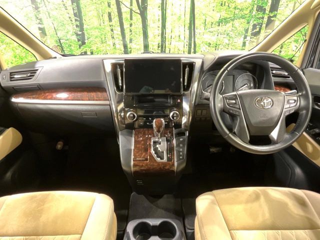 TOYOTA VELLFIRE 4WD 2019 Image 31