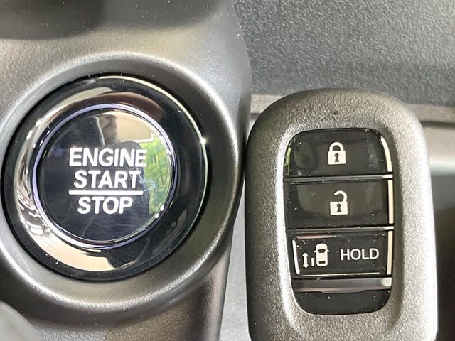 HONDA N BOX CUSTOM 2025 Image 31