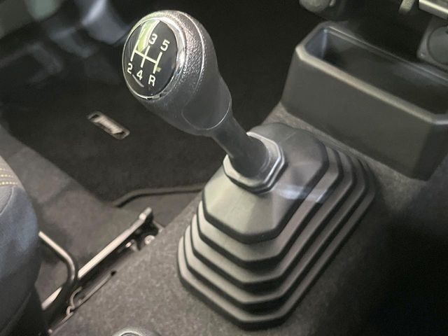 SUZUKI JIMNY 4WD 2021 Image 31