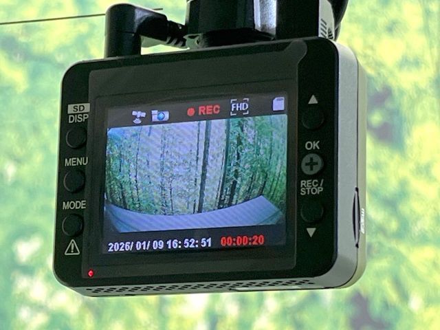 HONDA N BOX 2019 Image 31