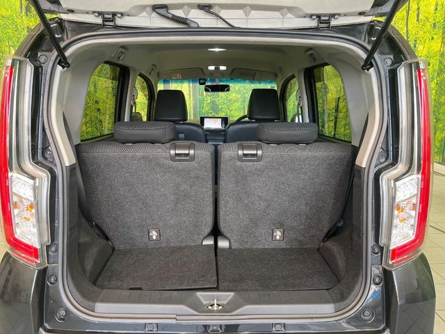 DAIHATSU MOVE CUSTOM 2015 Image 31