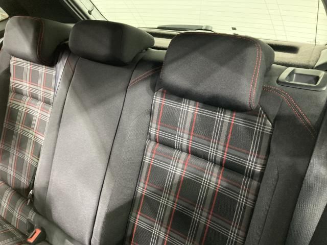 VOLKSWAGEN POLO GTI 2019 Image 31