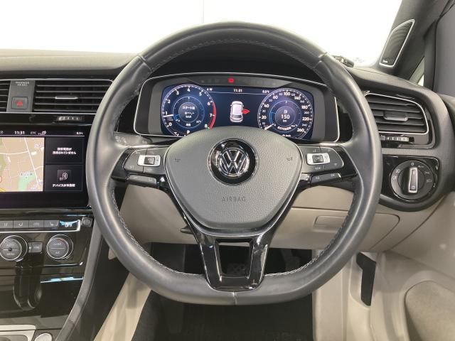 VOLKSWAGEN GOLF 2019 Image 31