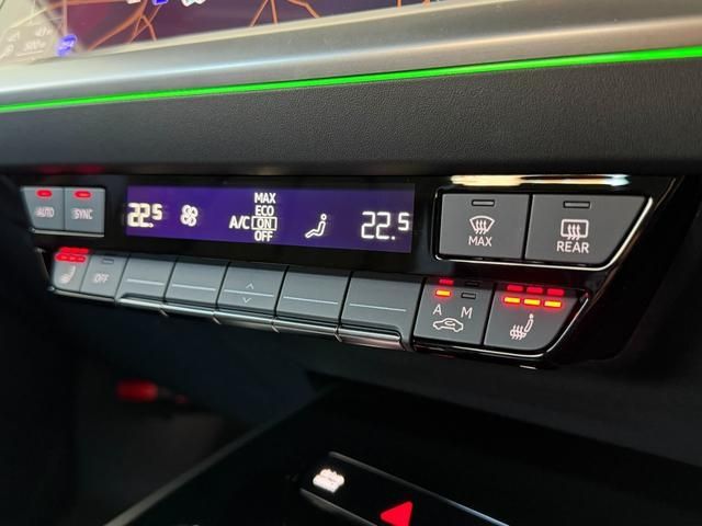 AUDI Q4 E-TRON SPORT 2023 Image 31