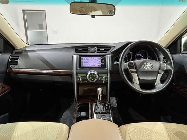 TOYOTA MARK X 2015 Image 31