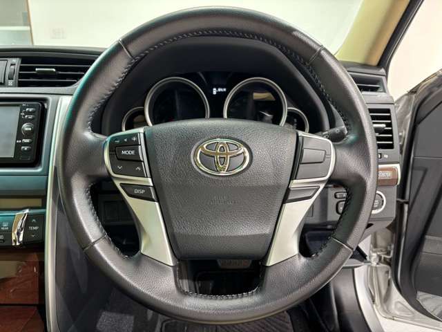 TOYOTA MARK X 2015 Image 31