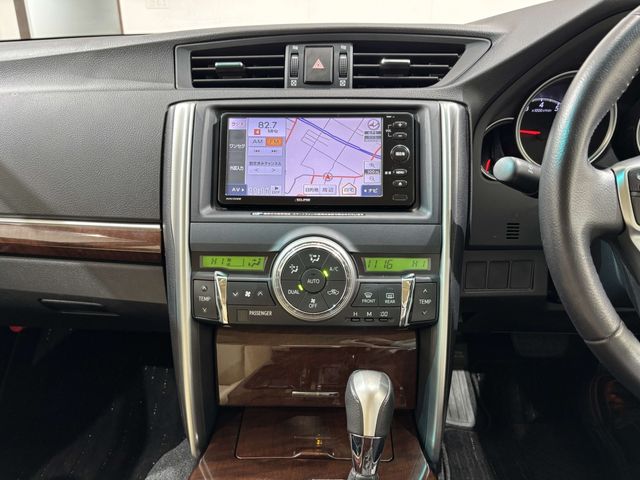 TOYOTA MARK X 2015 Image 31