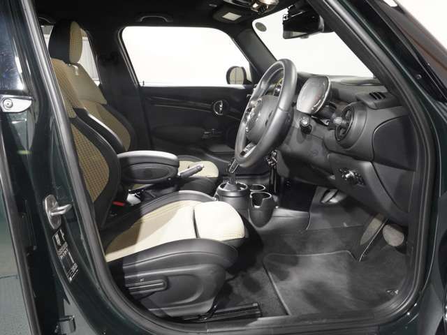 BMW MINI COOPER 5DOOR 2022 Image 31