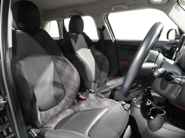 BMW MINI COOPER 5DOO 2017 Image 31