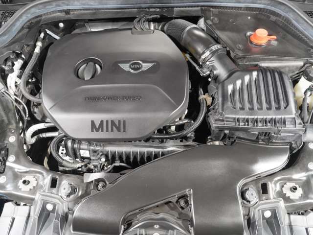 BMW MINI COOPER 5DOO 2017 Image 31