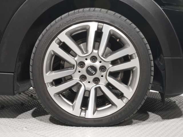 BMW MINI COOPER 5DOO 2017 Image 31