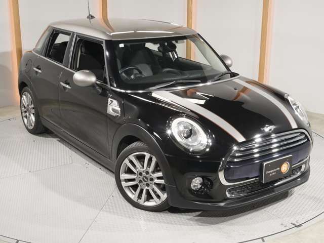 BMW MINI COOPER 5DOO 2017 Image 31