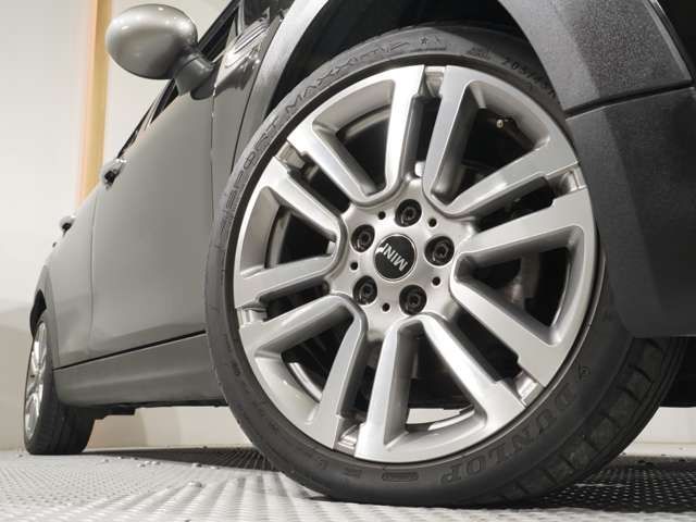 BMW MINI COOPER 5DOO 2017 Image 31