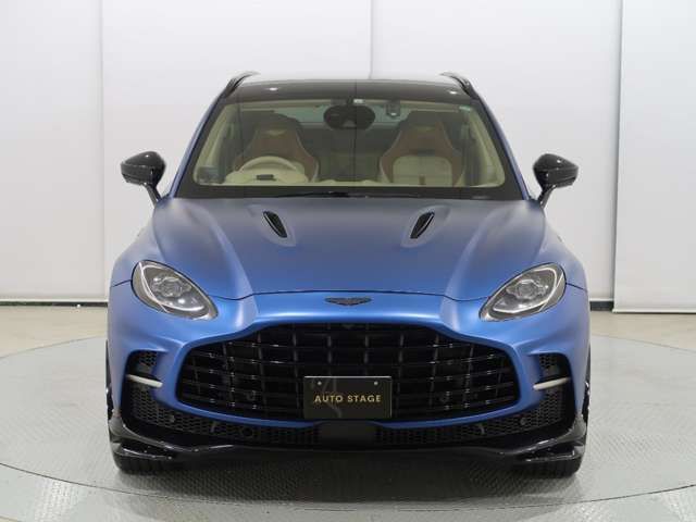 ASTON MARTIN SUV 2023 Image 31