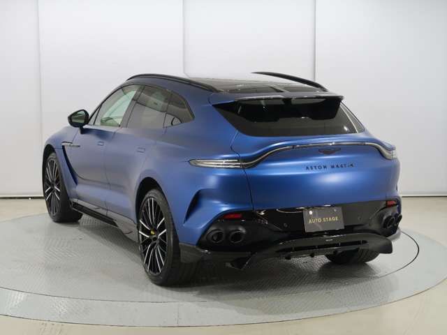 ASTON MARTIN SUV 2023 Image 31