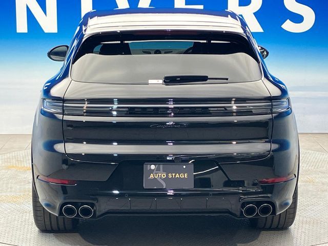 PORSCHE CAYENNE 2023 Image 31