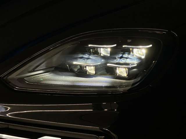 PORSCHE CAYENNE 2023 Image 31