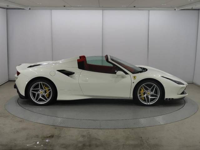 FERRARI F8 SPIDER 2021 Image 31