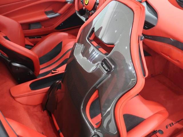 FERRARI F8 SPIDER 2021 Image 31