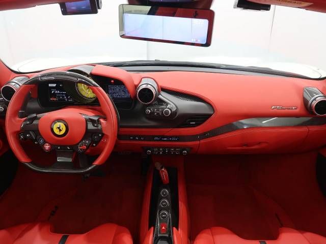 FERRARI F8 SPIDER 2021 Image 31