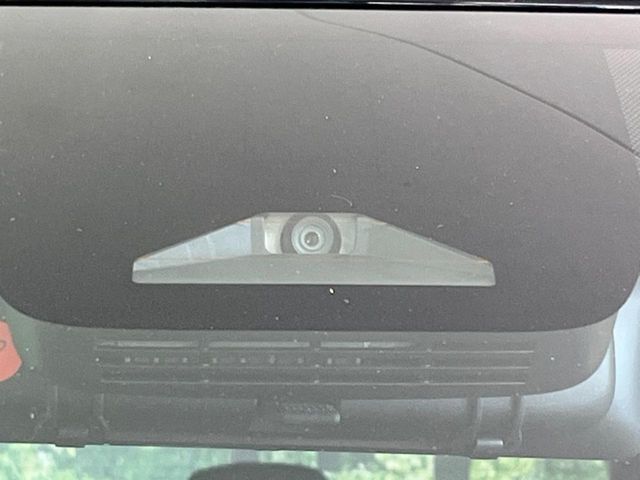 TOYOTA NOAH 2023 Image 31