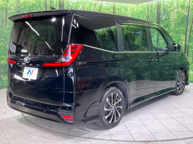 TOYOTA NOAH 2023 Image 31