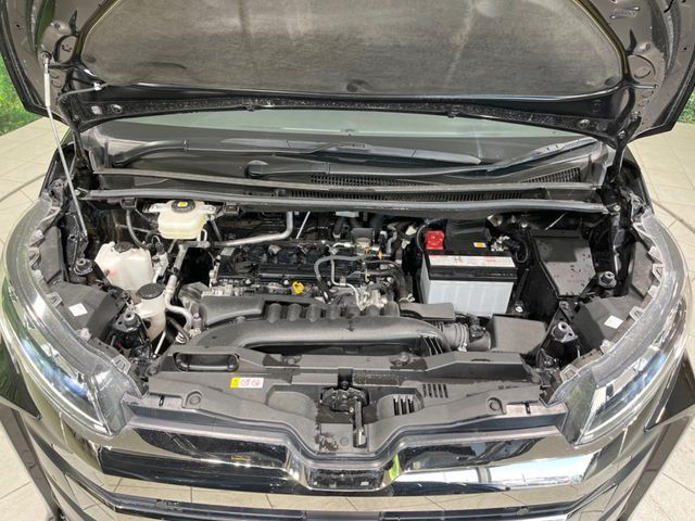 TOYOTA NOAH 2023 Image 31