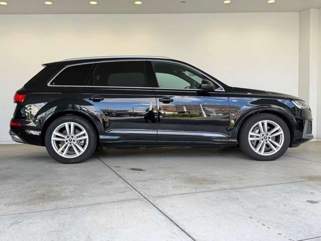 AUDI Q7 2023 Image 31