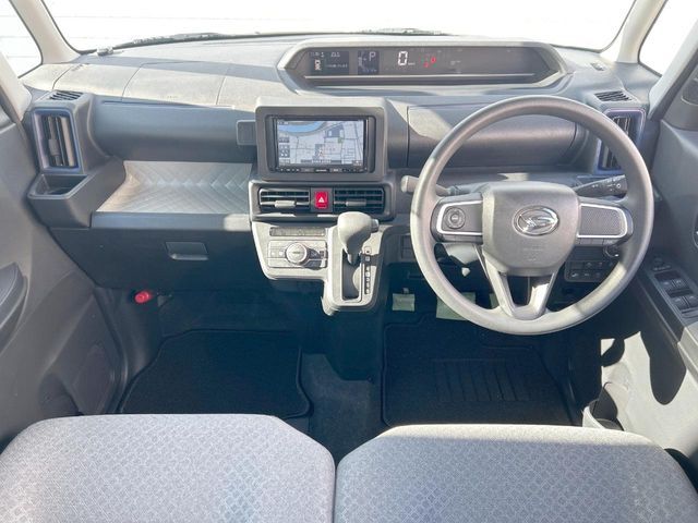 DAIHATSU TANTO 2021 Image 31
