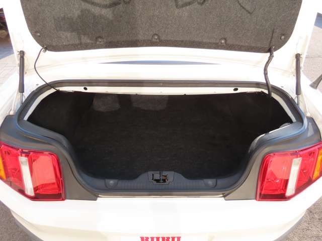 FORD MUSTANG OPEN 2012 Image 31