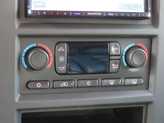 HUMMER H2 2006 Image 31