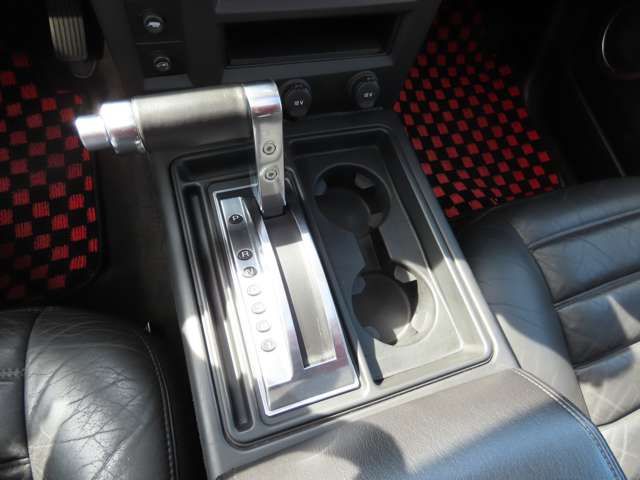 HUMMER H2 2006 Image 31