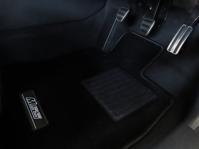 MITSUOKA M55 2024 Image 31