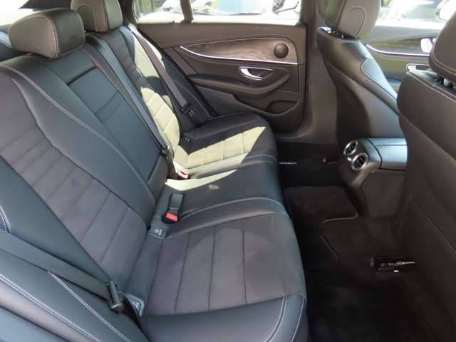 MERCEDES BENZ E CLAS 2017 Image 31