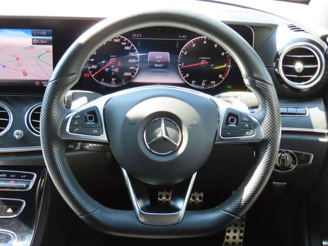 MERCEDES BENZ E CLAS 2017 Image 31