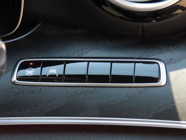 MERCEDES BENZ E CLAS 2017 Image 31