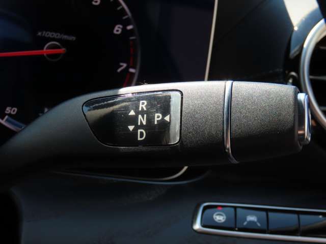 MERCEDES BENZ E CLAS 2017 Image 31