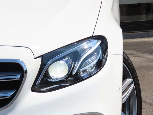 MERCEDES BENZ E CLAS 2017 Image 31