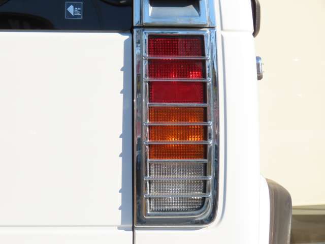 HUMMER H2 2004 Image 31