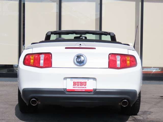 FORD MUSTANG OPEN 2010 Image 31