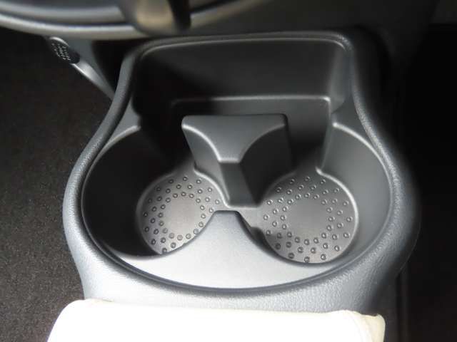 MITSUOKA VIEWT 2020 Image 31