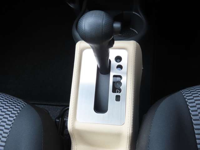 MITSUOKA VIEWT 2020 Image 31