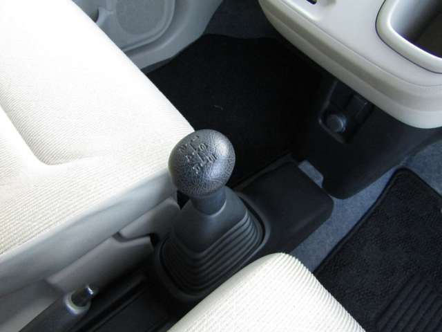 SUZUKI WAGON R 2017 Image 31