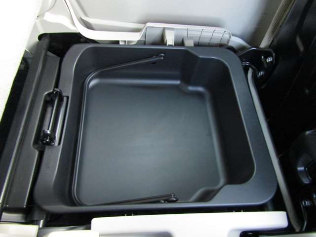 SUZUKI WAGON R 2017 Image 31