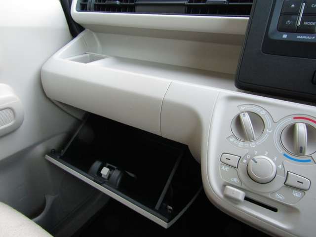 SUZUKI WAGON R 2017 Image 31