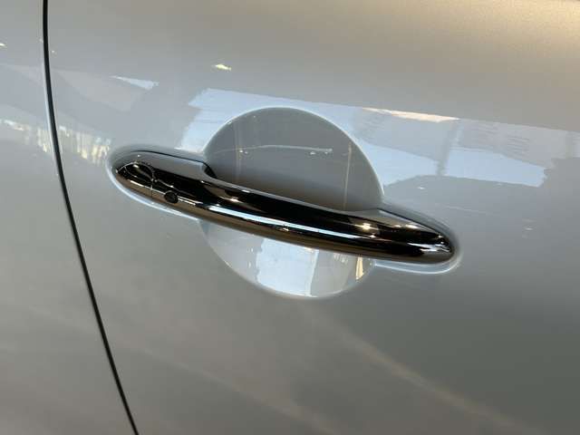 BMW MINI COOPER D 5DOOR 2023 Image 31