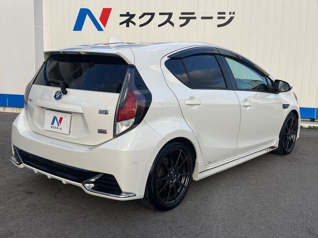 TOYOTA AQUA 2015 Image 31